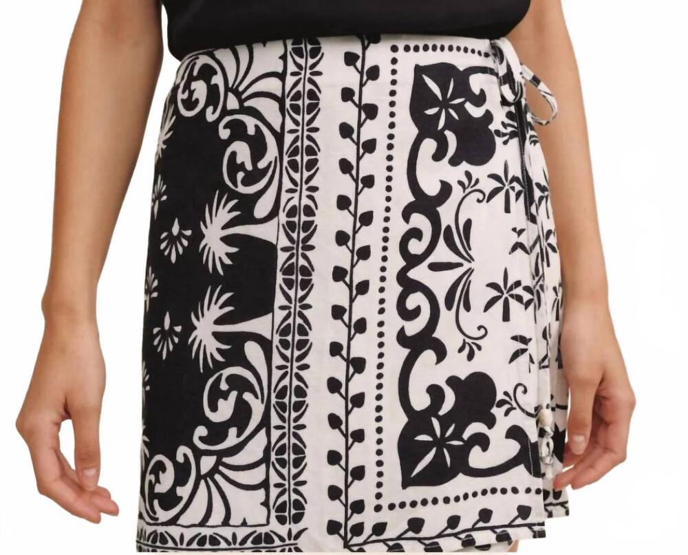 NEW BELLA DAHL wrap skirt with sash in tropical bandana print